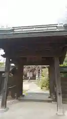 法華寺の山門