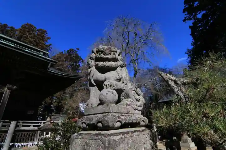 田村神社の狛犬