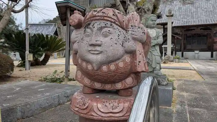 光林寺の像