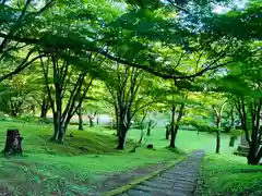 土津神社｜こどもと出世の神さまの庭園