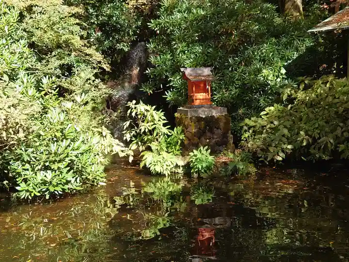 箱根神社の末社・摂社