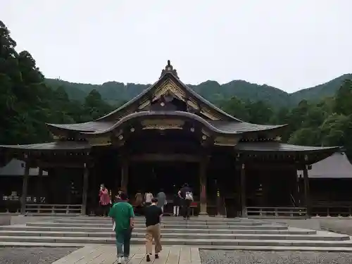 彌彦神社の本殿・本堂