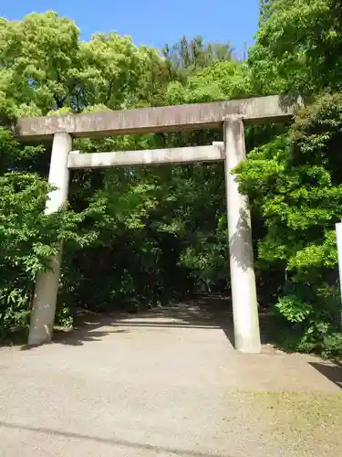 高座結御子神社（熱田神宮摂社）の鳥居