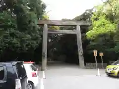 熱田神宮の鳥居