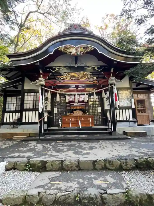 新屋山神社(山梨県)