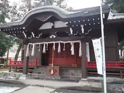 北東本宮小室浅間神社の本殿