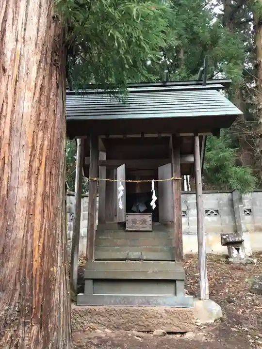 高杜神社の末社・摂社