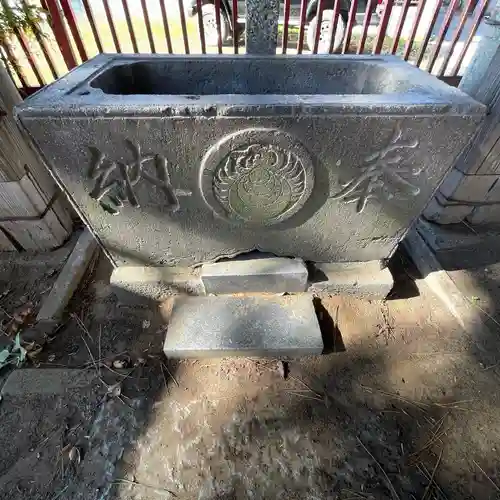 小栗原稲荷神社の手水舎