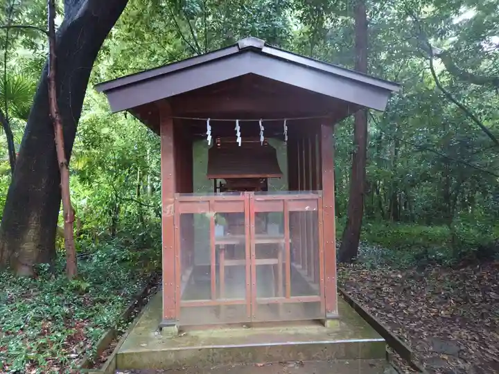 鳩峯八幡神社の末社・摂社