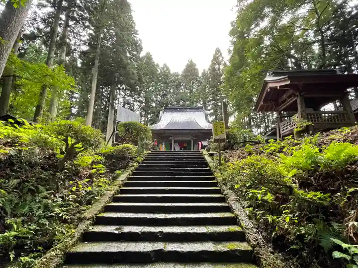 月蔵院(山形県)