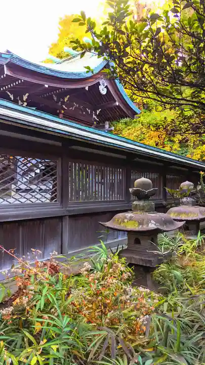 白金氷川神社の本殿・本堂
