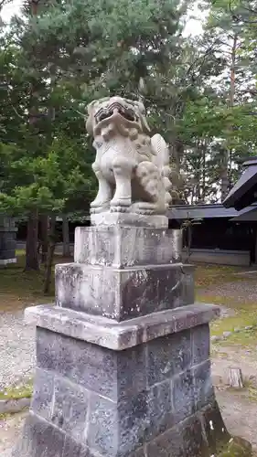 上川神社の狛犬