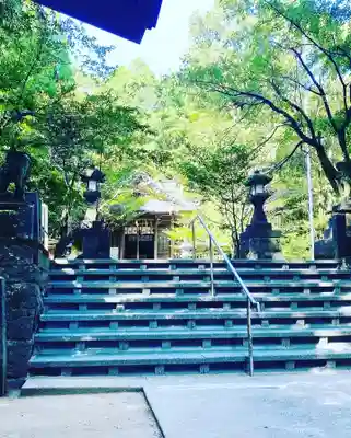 彦嶽宮の本殿・本堂