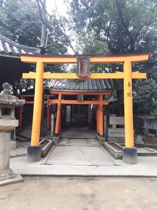 白鳥神社の鳥居