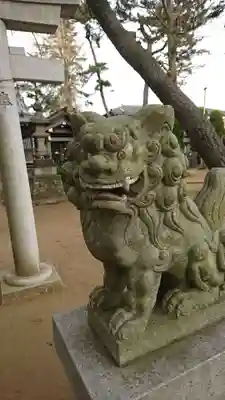 茂侶神社の狛犬