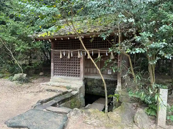 宇治上神社の手水舎