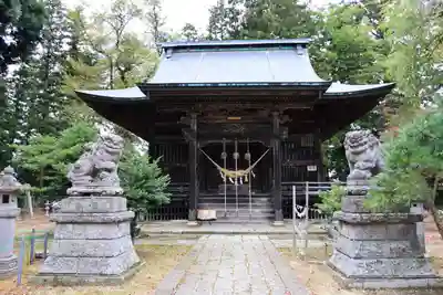 田村神社の本殿・本堂