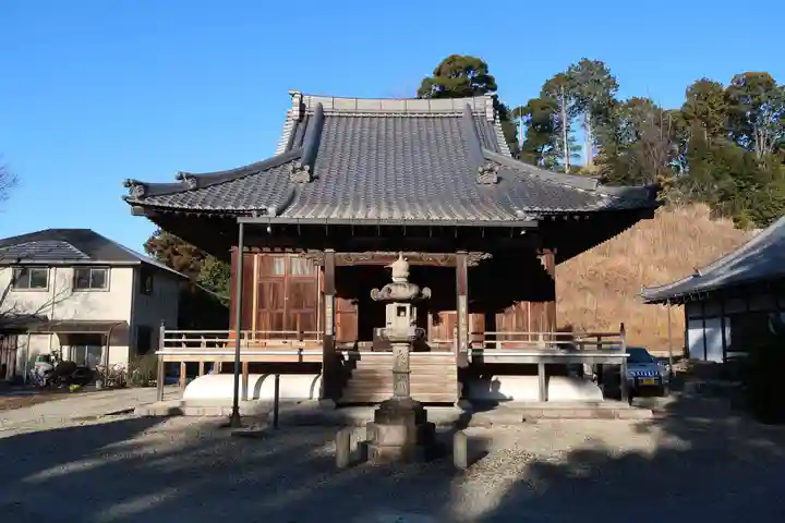 法楽寺の本殿・本堂