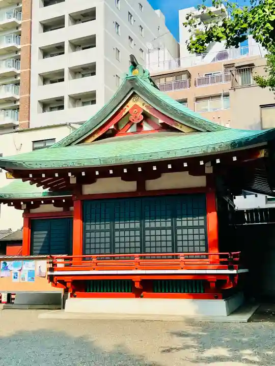 浅草神社の{uncategorized: "未分類", other: "その他", undefined: "問題あり", building: "その他建物", grave: "お墓", sacred_gate: "鳥居", guardian: "狛犬", statue: "像", buddha: "仏像", history: "歴史", nature: "自然", garden: "庭園", animal: "動物", pagoda: "塔", temizu: "手水舎", mountain_gate: "山門・神門", sanctuary: "本殿・本堂", subordinate: "末社・摂社", art: "芸術", scenery: "景色", jizo: "地蔵", ema: "絵馬", goshuin: "御朱印", omikuji: "おみくじ", items: "授与品その他", amulet: "お守り", goshuincho: "御朱印帳", eats: "食事", festival: "お祭り", votive_dance: "神楽", shichigosan: "七五三参", wedding: "結婚式", experience: "体験その他", initially: "初詣", around: "周辺", anti_infection: "感染症対策"}
