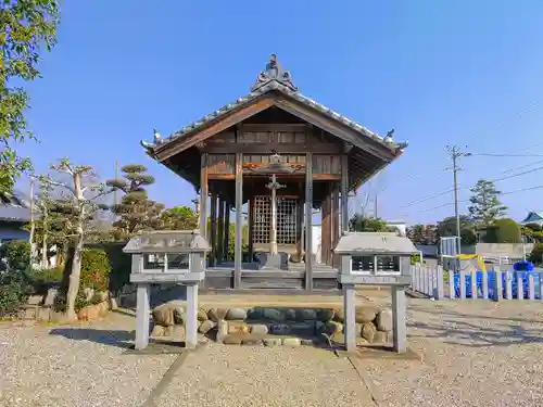 御日塚神社（追分）の本殿・本堂