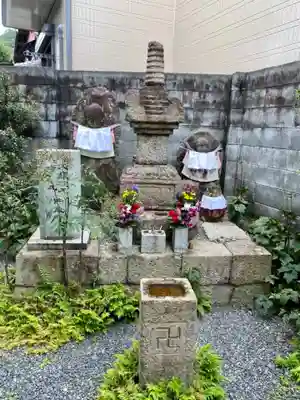 徳林禅菴(徳林庵)の塔