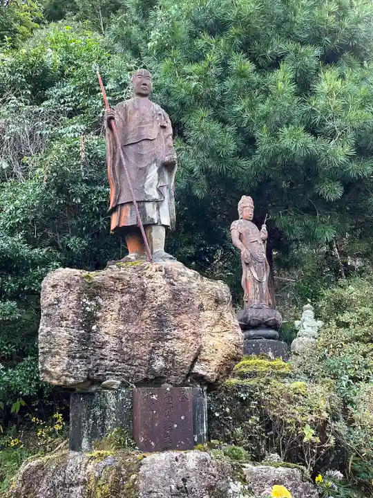 桐ノ木谷薬師堂(福岡県)