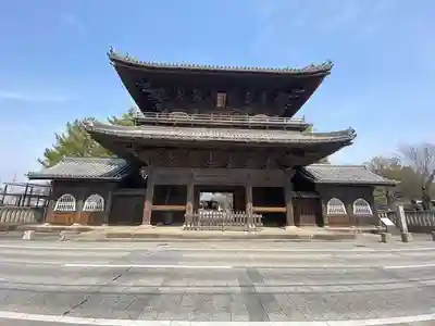 大樹寺(松安院大樹寺)の山門・神門