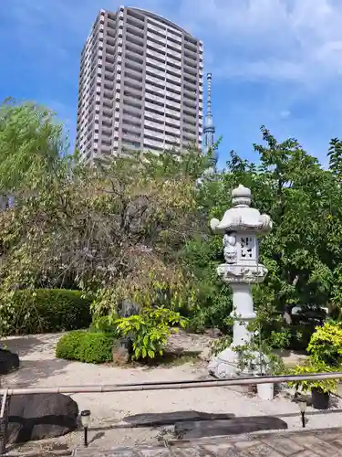 龍眼寺（萩寺）(東京都)