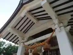 白山神社の本殿