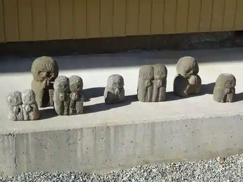 伊勢原 法泉寺の地蔵