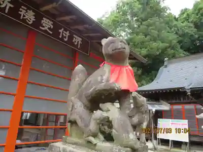 三光稲荷神社の狛犬