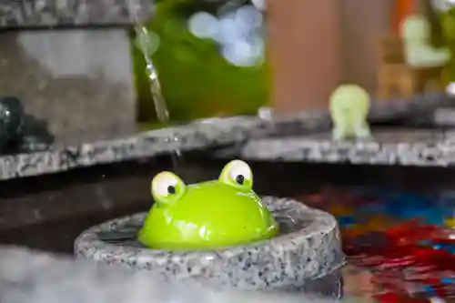 尻岸内八幡神社の手水