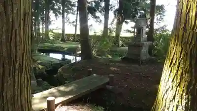 厳島神社(祖母井)の本殿・本堂