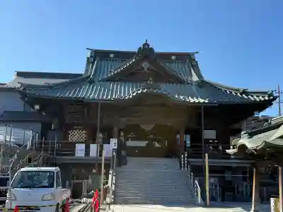 成田山川越別院の{uncategorized: "未分類", other: "その他", undefined: "問題あり", building: "その他建物", grave: "お墓", sacred_gate: "鳥居", guardian: "狛犬", statue: "像", buddha: "仏像", history: "歴史", nature: "自然", garden: "庭園", animal: "動物", pagoda: "塔", temizu: "手水舎", mountain_gate: "山門・神門", sanctuary: "本殿・本堂", subordinate: "末社・摂社", art: "芸術", scenery: "景色", jizo: "地蔵", ema: "絵馬", goshuin: "御朱印", omikuji: "おみくじ", items: "授与品その他", amulet: "お守り", goshuincho: "御朱印帳", eats: "食事", festival: "お祭り", votive_dance: "神楽", shichigosan: "七五三参", wedding: "結婚式", experience: "体験その他", initially: "初詣", around: "周辺", anti_infection: "感染症対策"}