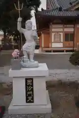 海蔵寺の像