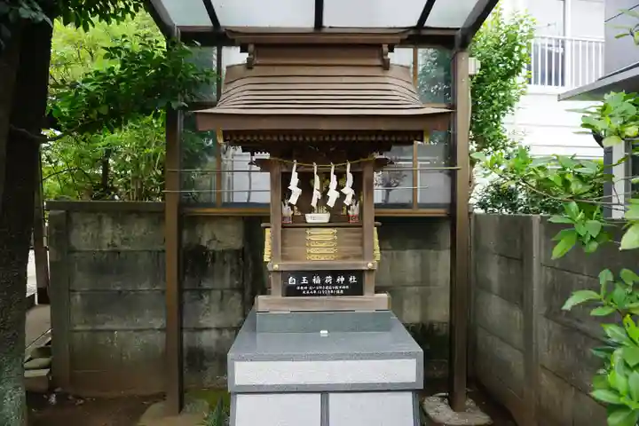 天沼熊野神社の本殿・本堂