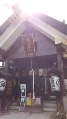 元三島神社の本殿