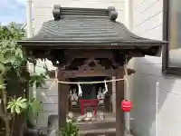 稲荷神社の{uncategorized: "未分類", other: "その他", undefined: "問題あり", building: "その他建物", grave: "お墓", sacred_gate: "鳥居", guardian: "狛犬", statue: "像", buddha: "仏像", history: "歴史", nature: "自然", garden: "庭園", animal: "動物", pagoda: "塔", temizu: "手水舎", mountain_gate: "山門・神門", sanctuary: "本殿・本堂", subordinate: "末社・摂社", art: "芸術", scenery: "景色", jizo: "地蔵", ema: "絵馬", goshuin: "御朱印", omikuji: "おみくじ", items: "授与品その他", amulet: "お守り", goshuincho: "御朱印帳", eats: "食事", festival: "お祭り", votive_dance: "神楽", shichigosan: "七五三参", wedding: "結婚式", experience: "体験その他", initially: "初詣", around: "周辺", anti_infection: "感染症対策"}