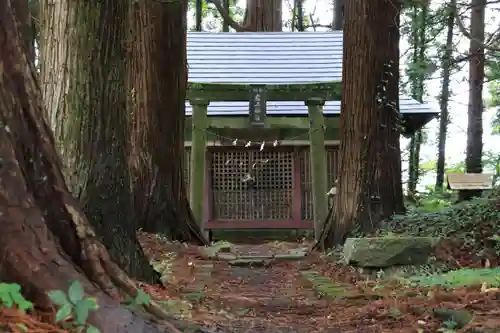 岩上神社の鳥居