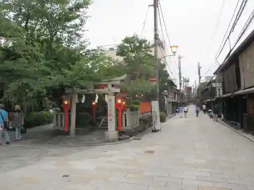 辰巳大明神のその他建物