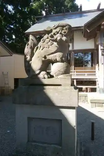 意冨比神社の狛犬