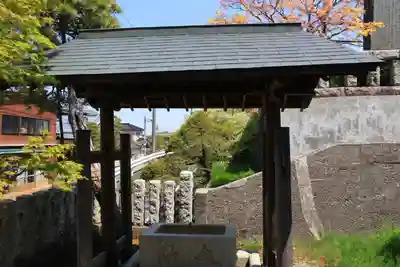 角兵衛地蔵尊の手水舎