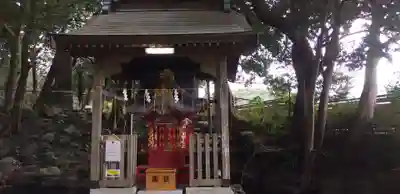 泉神社の末社・摂社