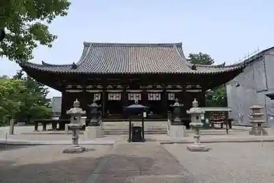 鶴林寺の本殿