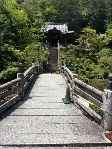 法華寺の{uncategorized: "未分類", other: "その他", undefined: "問題あり", building: "その他建物", grave: "お墓", sacred_gate: "鳥居", guardian: "狛犬", statue: "像", buddha: "仏像", history: "歴史", nature: "自然", garden: "庭園", animal: "動物", pagoda: "塔", temizu: "手水舎", mountain_gate: "山門・神門", sanctuary: "本殿・本堂", subordinate: "末社・摂社", art: "芸術", scenery: "景色", jizo: "地蔵", ema: "絵馬", goshuin: "御朱印", omikuji: "おみくじ", items: "授与品その他", amulet: "お守り", goshuincho: "御朱印帳", eats: "食事", festival: "お祭り", votive_dance: "神楽", shichigosan: "七五三参", wedding: "結婚式", experience: "体験その他", initially: "初詣", around: "周辺", anti_infection: "感染症対策"}