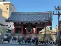 浅草寺の山門・神門