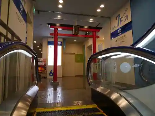 アクアシティお台場神社の鳥居