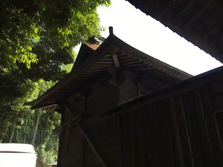 多気比売神社の末社・摂社