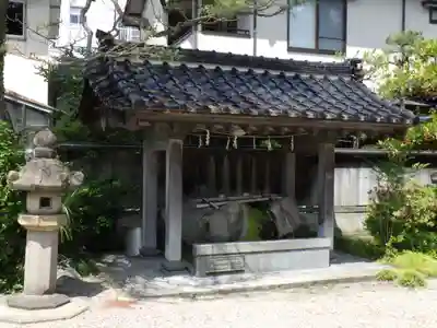 八幡宮の手水舎