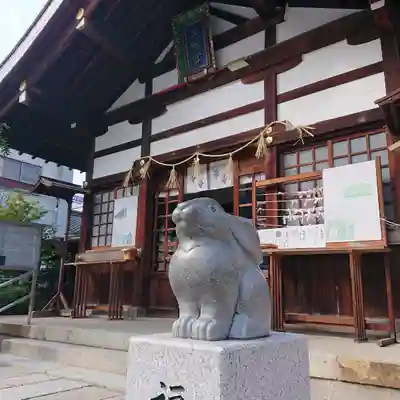 三輪神社の狛犬
